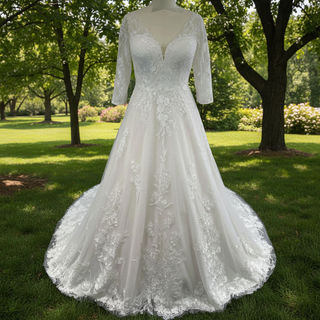 Plus Size A-line Tulle Lace Wedding Dresses & Gowns with 3/4 Sleeves