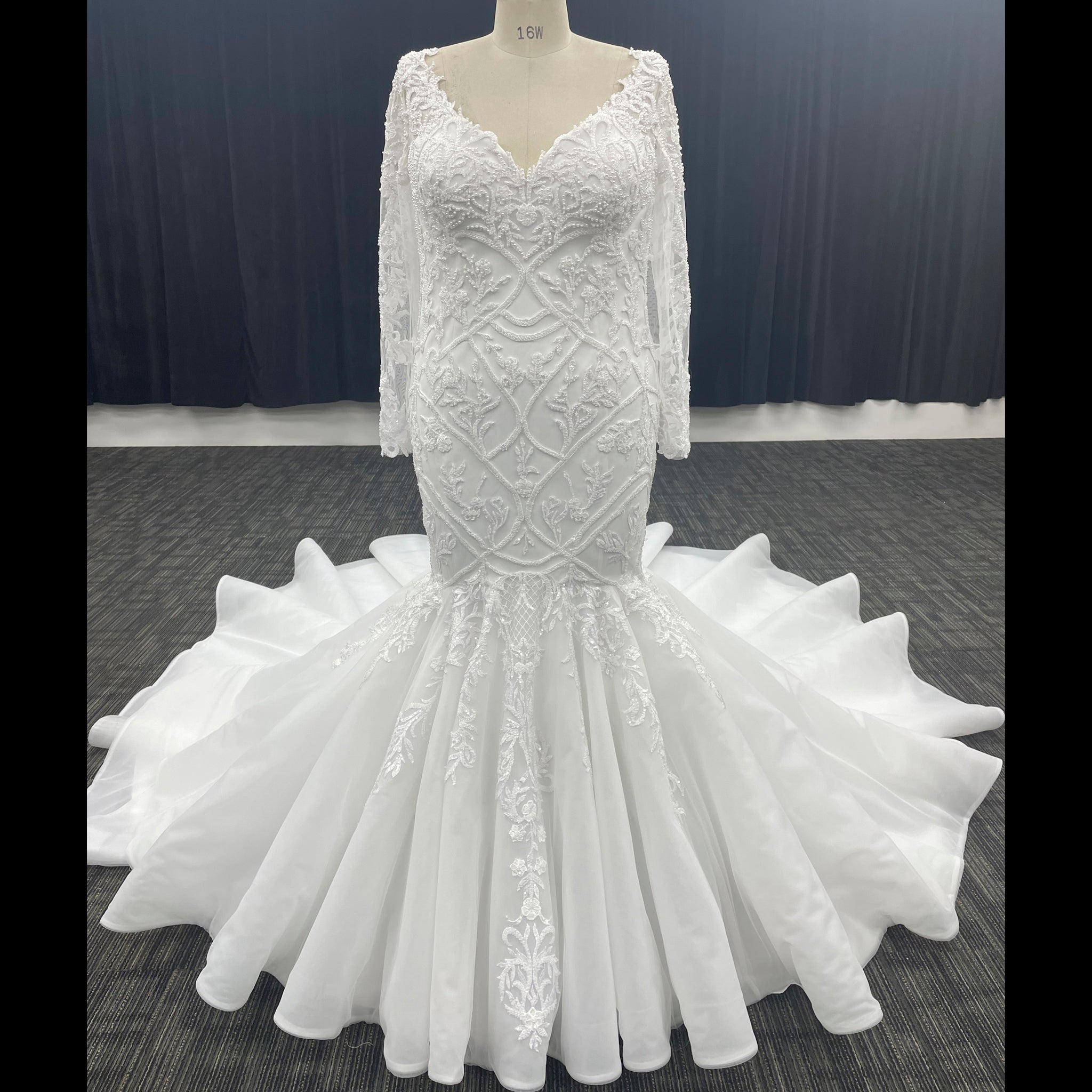 Plus Size Vneck Mermaid & Trumpet Wedding Dress with Long Sleeve - Rosymae