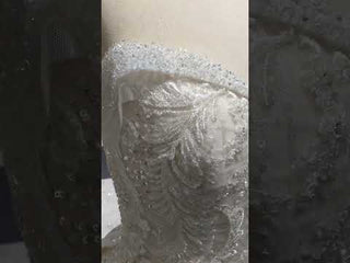 Sparkly Luxury Ball Gown Princess Wedding Dress with Off the Shoulder