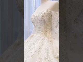 Luxury Wedding Dress Off the Shoulder Long Sleeve Wedding Gown