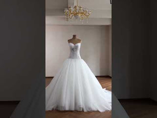 Pearl-Embellished Ball Gown Wedding Dress with Detachable High-Neck Pearl Cape