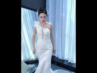 Sparkly Mermaid Sequins Beading Wedding Dress with One Shoulder