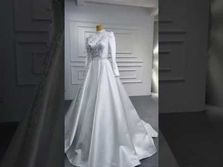 High-end Elegant O-neck Satin Wedding Dress with Long Sleeve