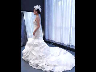 Luxury Spaghetti Straps Mermaid Wedding Dress with Ruffle Skirt