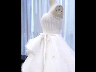 Unique Haute Couture Wedding Gown Strapless Tulle Wedding Dress