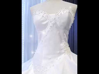 Vintage Tiered Ruffle Satin Wedding Dress Ball Gown with Sweetheart