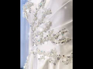 High-end Elegant O-neck Satin Wedding Dress with Long Sleeve