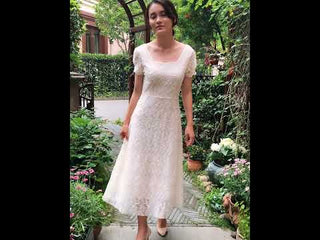 Classic A-line Intricate Lace Wedding Dress with Square Neckline