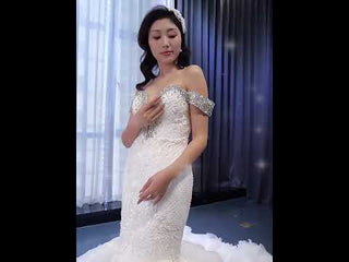 Luxury Off the Shoulder Trumpet Wedding Dress Ruffled Skirt Bridal Gown