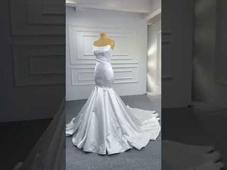 Simple Strapless Satin Trumpet Boat Neck Wedding Dress