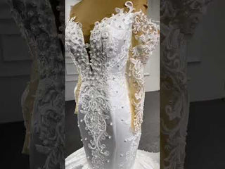 Vintage Off the Shoulder Mermaid Wedding Dresses with Long Sleeves