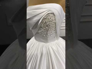 Elegant Strapless Satin Ball Gown Wedding Dress Minimalist Bridal Gown