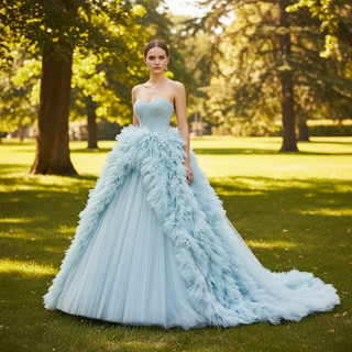 Vestidos de quinceañera con falda hinchada azul claro sin tirantes