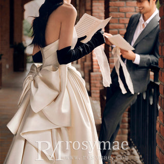 Wedding Dress with Bowknot