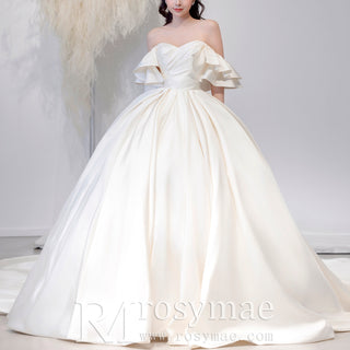 Dramatic A-line Wedding Dress with Off-the-Shoulder Sleeve