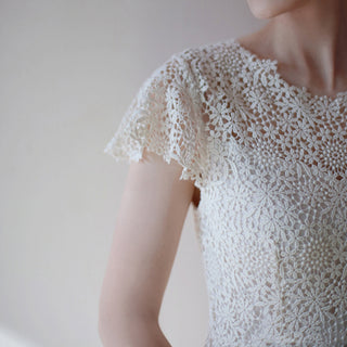 Scoop Short and Tea Length Lace Wedding Dress with Short Sleeve - Rosymae