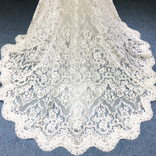 Floral Lace Mermaid-style Wedding Dress with spaghetti straps and Sweetheart Neck