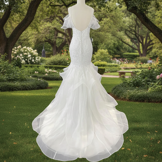 Stunning Mermaid Lace Backless Spaghetti Straps Wedding Dress