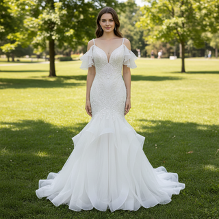 Stunning Mermaid Lace Backless Spaghetti Straps Wedding Dress