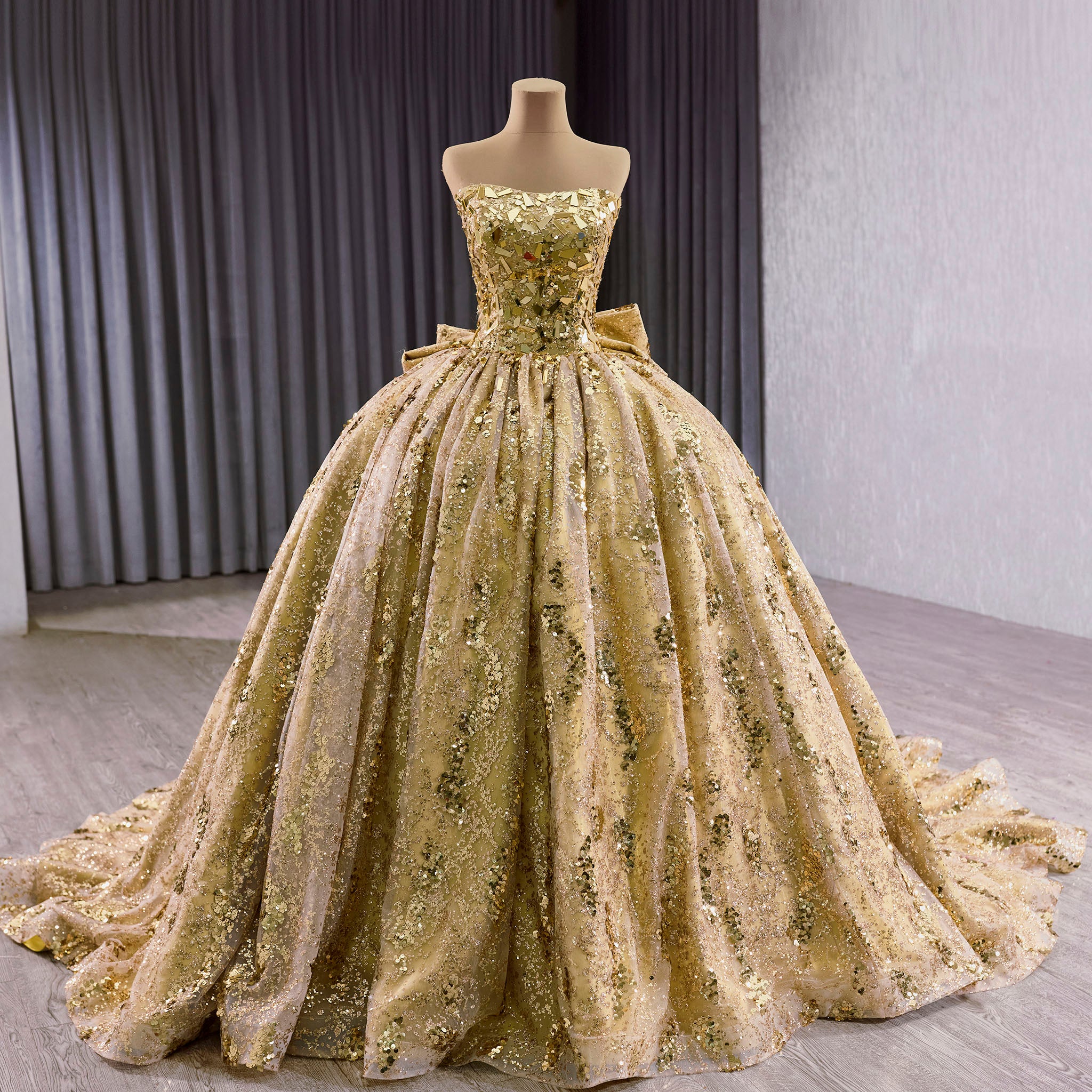 Strapless Gold Sparkly Princess Quinceaera Ball Gown with Bowknot Gold / 8 Strapless Gold Sparkly Princess Quinceaera Ball Gown with Bowknot Gold / 8