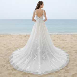 Gorgeous Square Neckline Plus Size Wedding Dresses with Tulle Lace
