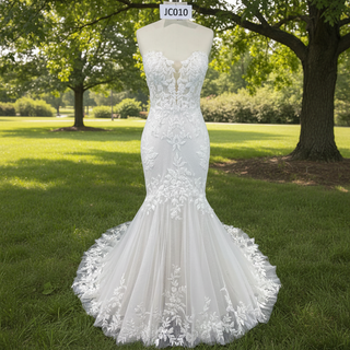 Strapless Lace Trumpet Skirt Wedding Dresses with Sweetheart Neck