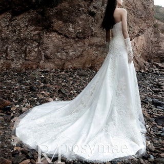 Strapless A-line Lace Beach Wedding Dress with Straight Neckline