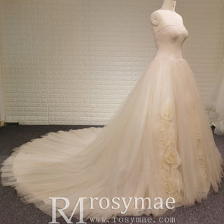 Scoop Neckline A-line Tulle Wedding Dress with 3D Flowers