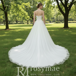 Classic Scoop Neckline A-line Tulle Wedding Dress with 3D Flowers