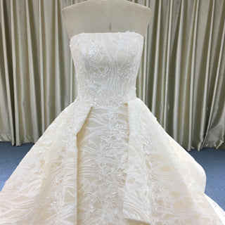 Classic Strapless Ruffle Champagne Wedding Dress with Straight Neck