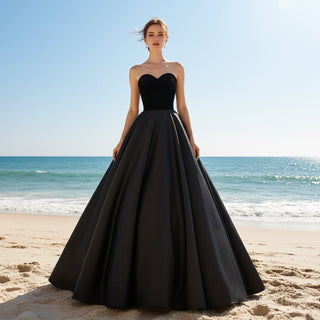 Strapless Sweetheart Neck Black Bridesmaid Gown for Women - Rosymae