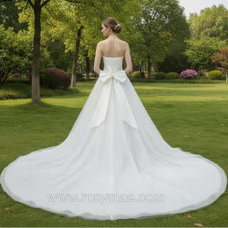 Strapless Sweetheart Neckline A-line Wedding Dress with Bowknot