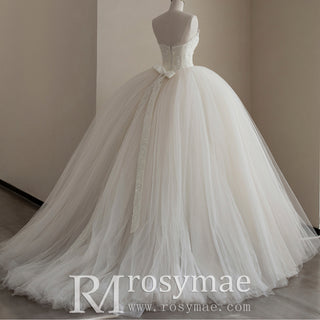 Tulle Strapless Wedding Dresses and Bridal Gowns with Sweetheart Neck