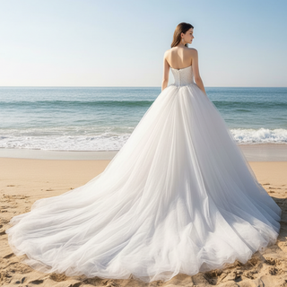 strapless-white-tulle-wedding-dresses-beach