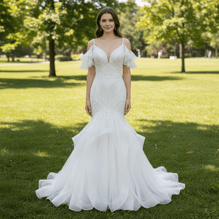 Stunning Mermaid Lace Backless Spaghetti Straps Wedding Dress - Rosymae