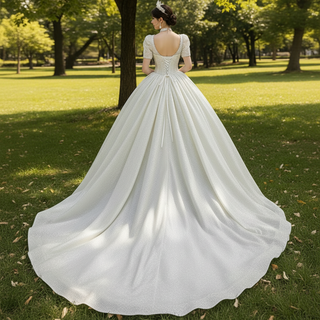 Queen-ann Neck Ball Gown Wedding Dress with Short Sleeve
