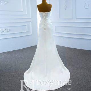 Sweetheart Sheath Satin Modern Butterfly Wedding Dress with Leg Slit - Rosymae