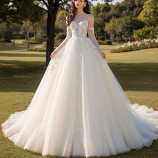 Sweetheart Neck Outdoor Wedding Dress with Floral Lace