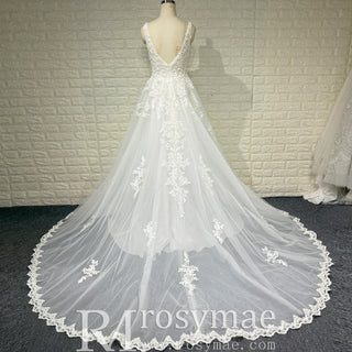 Classic Tank Sleeve A-line Lace Appliqued Wedding Dress with Vneck