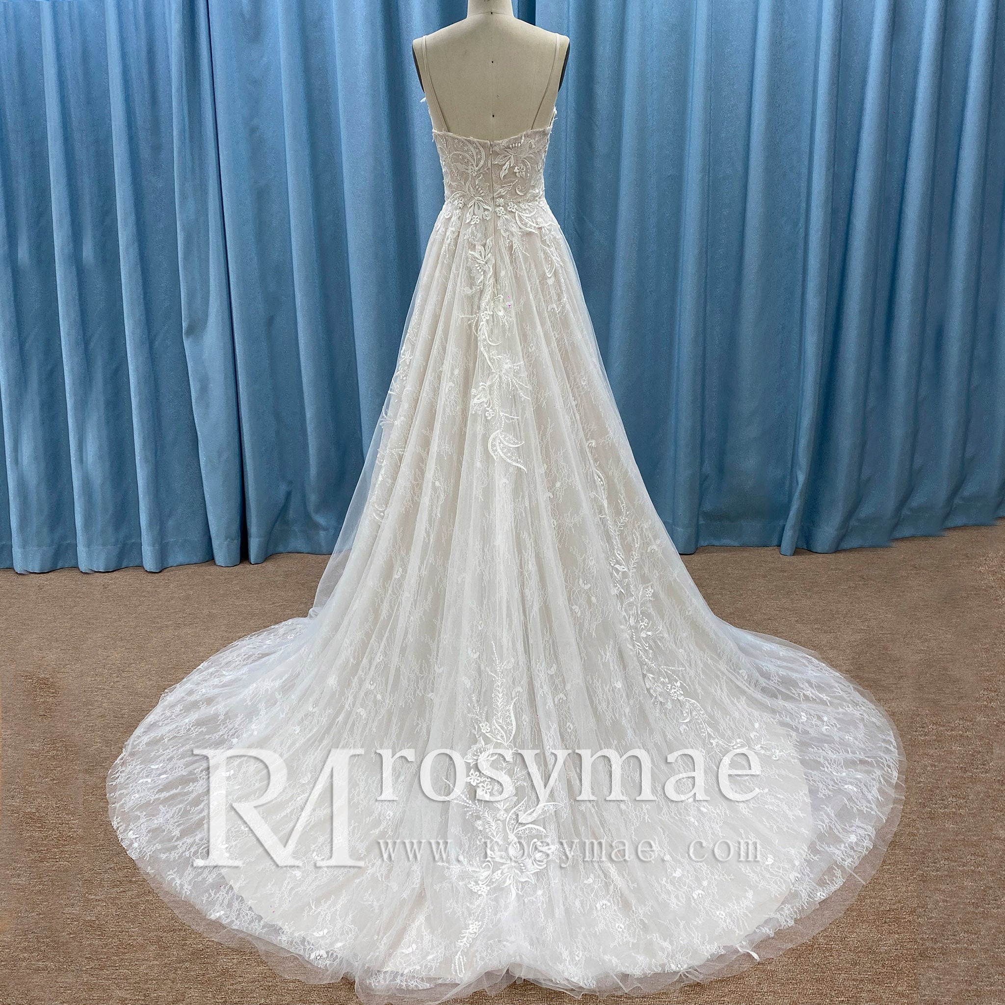 Trendy A-line Tulle Floral Lace Wedding Dress with Sapaghetti Strap - Rosymae