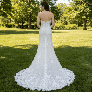 Trendy Strapless Fit and Flare Lace Wedding Dress Sweetheart Neck - Rosymae