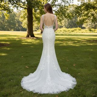 Elegant Chic And Romantic Square-Neck Floral Mermaid Wedding Dress