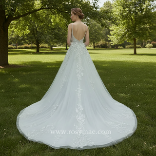 Sweetheart Neckline A-line Tulle Lace Wedding Dress with Spaghetti Strap