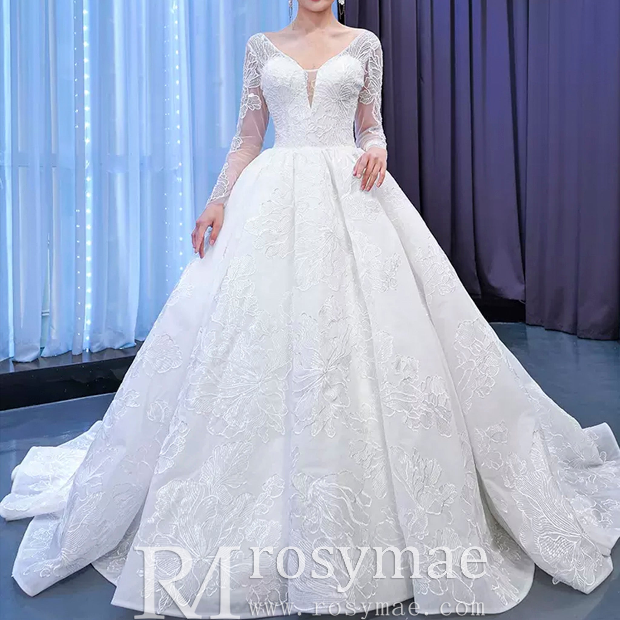 Tulle V-neck Long Sleeve Beading Wedding Dress Ball Gown - Rosymae