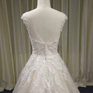 Vintage A-line Tulle Appliqued Lace Wedding Dress with Cap Sleeve - Rosymae