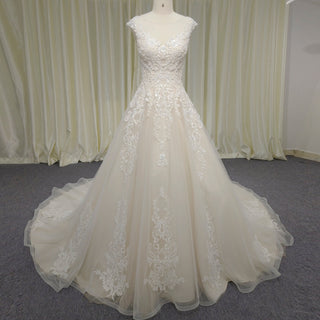 Vintage A-line Tulle Appliqued Lace Wedding Dress with Cap Sleeve - Rosymae