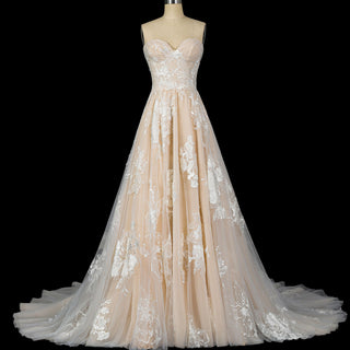 Sweetheart A Line Bridal Wedding Dress with Floral Lace Appliqués