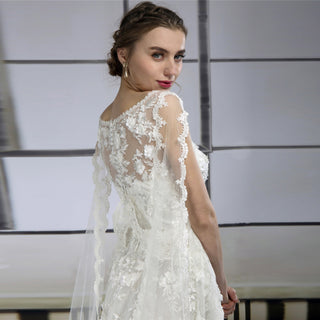 Flowy Sweetheart Tulle Lace A-line Wedding Dress with Cape