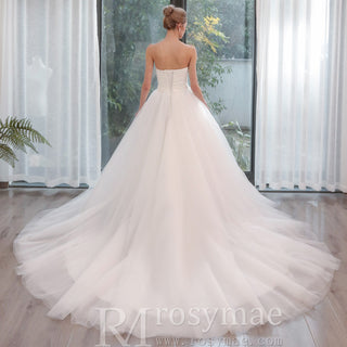 Ball-Gown-Strapless-Chapel-Train-Lace-Tulle-Wedding-Dresses