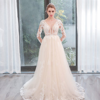 Gorgeous-Long-Sleeved-Wedding-Dresses-For-2023